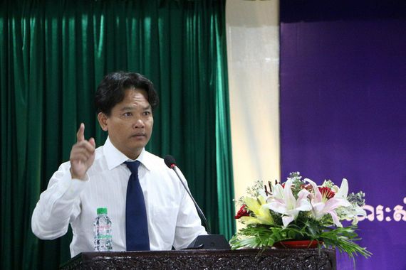 ឯកឧត្ដមបណ្ឌិតសភាចារ្យ សុខ ទូច ៖ រៀនគឺមិនមែនដើម្បីមានបាននោះទេ តែរៀនដើម្បីឈរបានកាន់​តែខ្ពស់ មើលបានកាន់តែឆ្ងាយ ហើយអ្នកដែលខ្លាំង គឺជ្រើសរើសមុខជំនាញទៅតាមទេពកោសល្លរបស់ខ្លួន