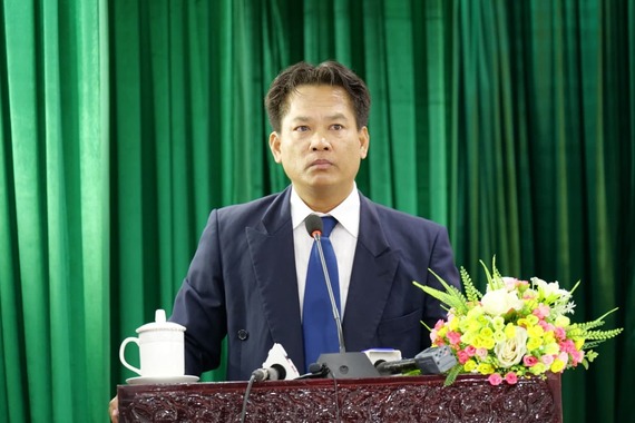 បណ្ឌិតសភាចារ្យ សុខ ទូច៖ «អាម៉េរិកជាចម្បង ឬ America First» មិនមែនទើបតែអនុវត្តដោយលោក ដូណាល់ ត្រាំ នោះទេ តែទ្រឹស្ដីរបៀបនេះ ធ្លាប់ត្រូវបានរុស្ស៊ីអនុវត្តរួចទៅហើយនៅក្នុងសម័យសហភាពសូវៀត