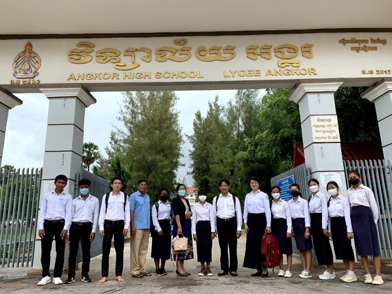 «រាជបណ្ឌិត្យសភាកម្ពុជាត្រៀមបញ្ជូនគ្រូបង្រៀនចិនទៅវិទ្យាល័យអង្គរ»