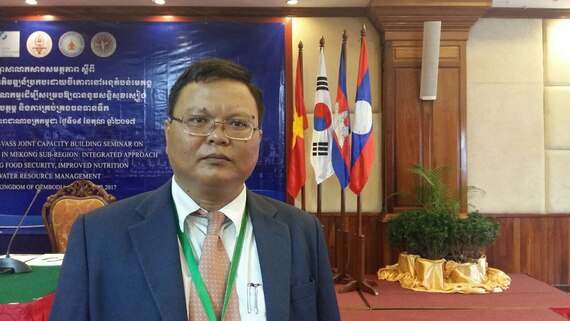 ការរៀបចំនិងប្រព្រឹត្តទៅនៃតួនាទី និងអំណាចរដ្ឋបាលឃុំ សង្កាត់

ដោយ៖ បណ្ឌិត ហ៊ឹម ញាណារិទ្ធ មន្ត្រីស្រាវជ្រាវនៃវិទ្យាស្ថានមនុស្សសាស្រ្តនិងវិទ្យាសាស្រ្តសង្គម 
នៃរាជបណ្ឌិត្យសភាកម្ពុជា