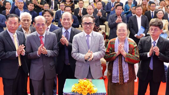 ឯកឧត្ដម វង្សី វិស្សុត អញ្ជើញជាអធិបតីក្នុងពិធីប្រកាសឱ្យប្រើប្រាស់ «វចនានុក្រមខ្មែរ» ឆ្នាំ២០២២ នៅរាជបណ្ឌិត្យសភាកម្ពុជា