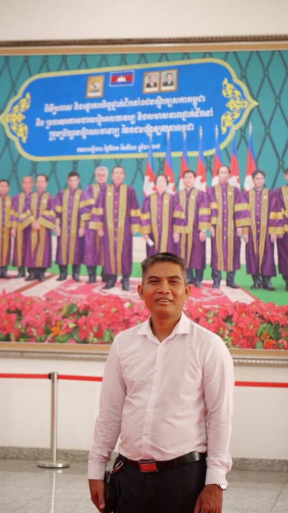 ការកំណត់បញ្ហាប្រធានបទសិក្សាស្រាវជ្រាវ ចេញពី ភាពខ្វះចន្លោះ
ក្នុងការប្រើប្រាស់វិធីសាស្ត្រសិក្សាស្រាវជ្រាវ

ដោយ៖ បណ្ឌិត វង់ សំអូន អនុប្រធានមជ្ឈមណ្ឌលបណ្តុះបណ្តាល និង​ស្រាវជ្រាវនៃរាជបណ្ឌិត្យសភាកម្ពុជា