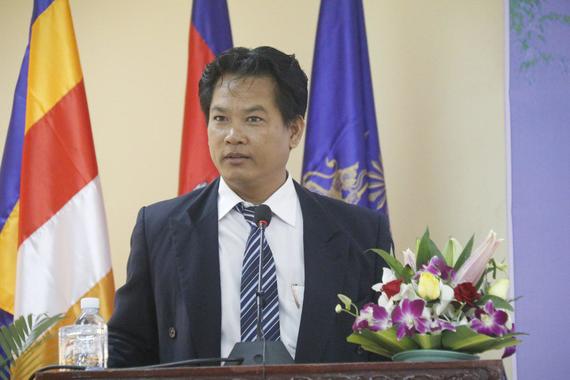 រាជបណ្ឌិត្យសភាកម្ពុជារៀបចំបាឋកថា ស្ដីពី «រដ្ឋាភិបាលដើមស្រល់»

ចុះផ្សាយថ្ងៃទី៥ ខែមករា ឆ្នាំ២០១៩  | ដោយ៖ លឹម សុវណ្ណរិទ្ធ