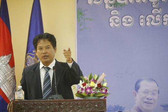 «បណ្ឌិតសភាចារ្យ សុខ ទូច៖ តើបញ្ហាសំរាម កែមួយជំនាន់ ឬ កែ៦ខែ!»