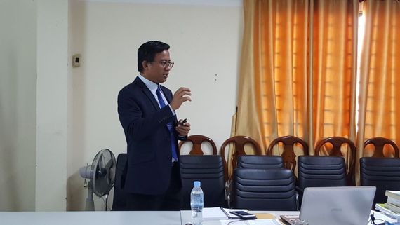 «ពិធីការពារគម្រោងបណ្តោះអាសន្ននិក្ខេបបទថ្នាក់បណ្ឌិត»
ដោយ៖ សេង មាន
