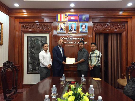 «អំណោយសប្បុរសធម៌ ជីកអណ្តូង នៅភូមិធម្មជាតិដងផ្លិត»