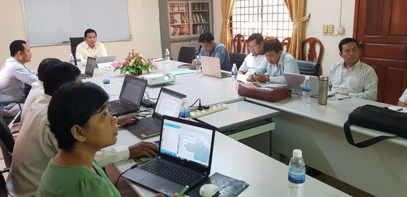 កិច្ចប្រជុំប្រចាំសប្តាហ៍របស់វិទ្យាស្ថានទំនាក់ទំនងអន្តរជាតិកម្ពុជា