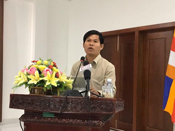 លោក អ៊ូ  ធនសាល៖ ការចូលរួមរបស់ពលរដ្ឋក្នុងការប្រើប្រាស់មធ្យោបាយដឹកជញ្ជូនសាធារណៈគឹជាវិធីសាស្ត្រដ៏មានប្រសិទ្ធភាពមួយដើម្បីកាត់បន្ថយការកកស្ទះចរាចរណ៍