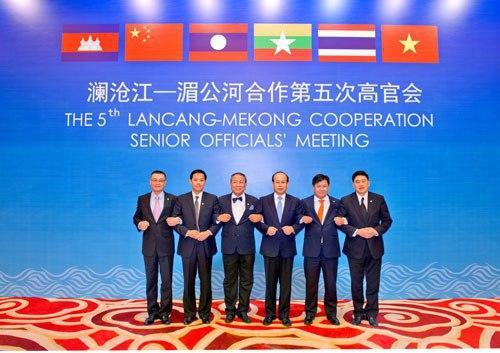 «ទំនាក់ទំនងកម្ពុជា-ចិន ក្រោមឥទ្ធិពលកិច្ចសហប្រតិបត្តិការមេគង្គ-ឡានឆាង»

ដោយ៖ ​គួយ តុលាភក្ដី និស្សិតថា្នក់អនុបណ្ឌិត ជំនាញវិទ្យាសាស្រ្តនយោបាយជំនាន់ទី៧ វគ្គ២នៃរាជបណ្ឌិត្យសភាកម្ពុជា