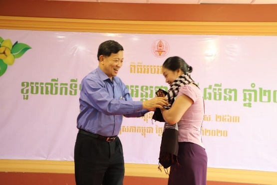 សិទ្ធិនារីក្នុងបរិបទសម័យទំនើប